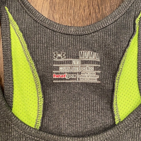 UA Heatgear fitted tank - Picture 4 of 5